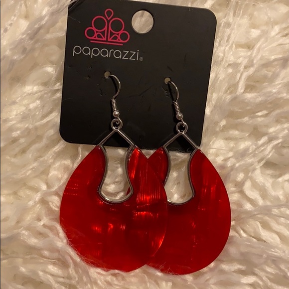 paparazzi Jewelry - Red Earrings